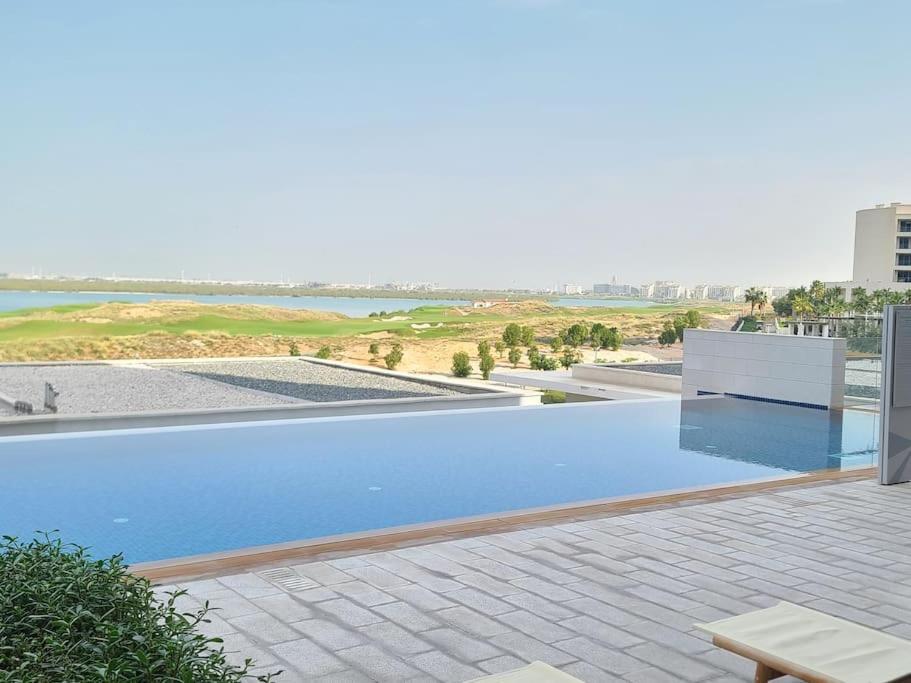 Luxury In Yas Island Abu Dhabi
